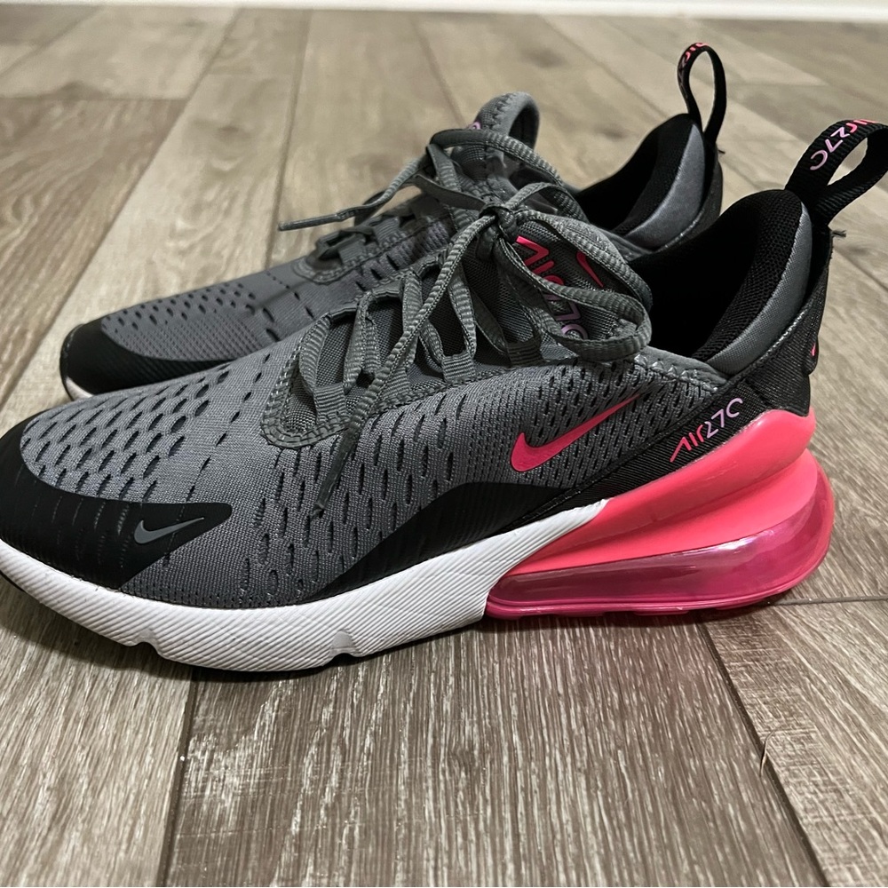 Nike Air Max 270